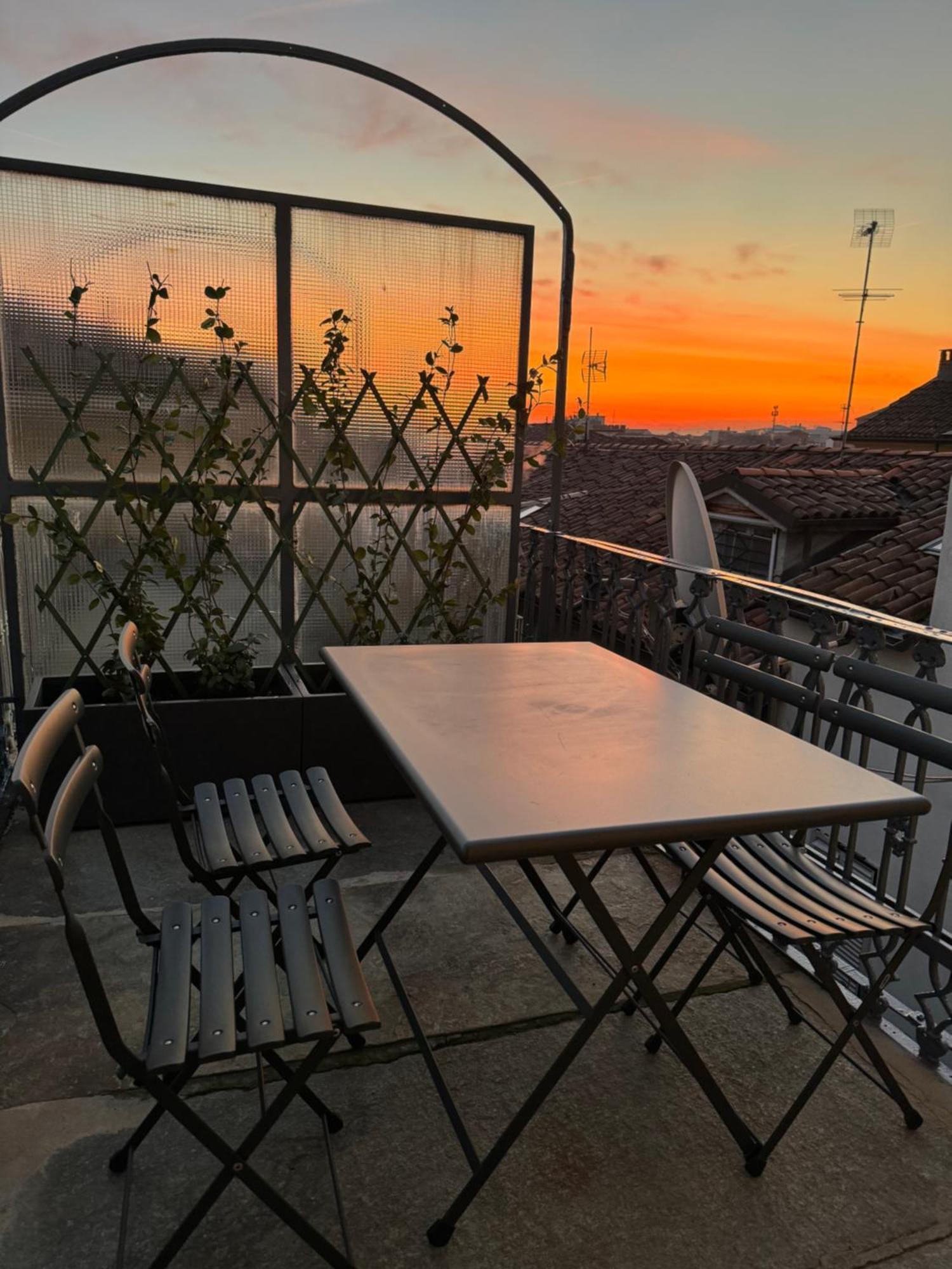 Le Tre Ca', Ca' Cecilia, Ca' Nina, Ca' Vittoria Apartment Асти Екстериор снимка