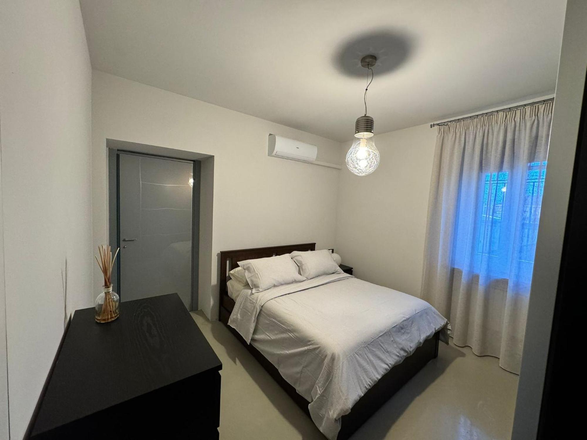 Le Tre Ca', Ca' Cecilia, Ca' Nina, Ca' Vittoria Apartment Асти Екстериор снимка