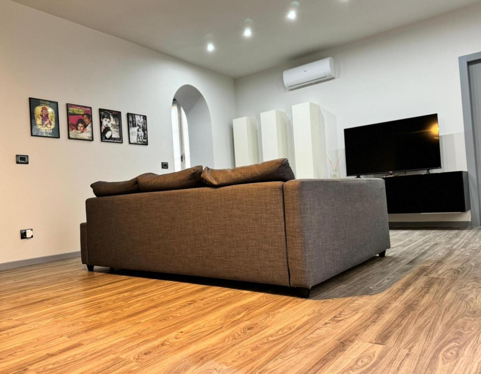 Le Tre Ca', Ca' Cecilia, Ca' Nina, Ca' Vittoria Apartment Асти Екстериор снимка