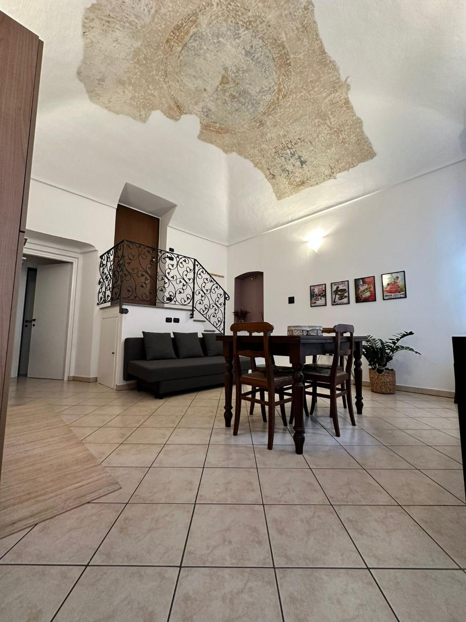 Le Tre Ca', Ca' Cecilia, Ca' Nina, Ca' Vittoria Apartment Асти Екстериор снимка