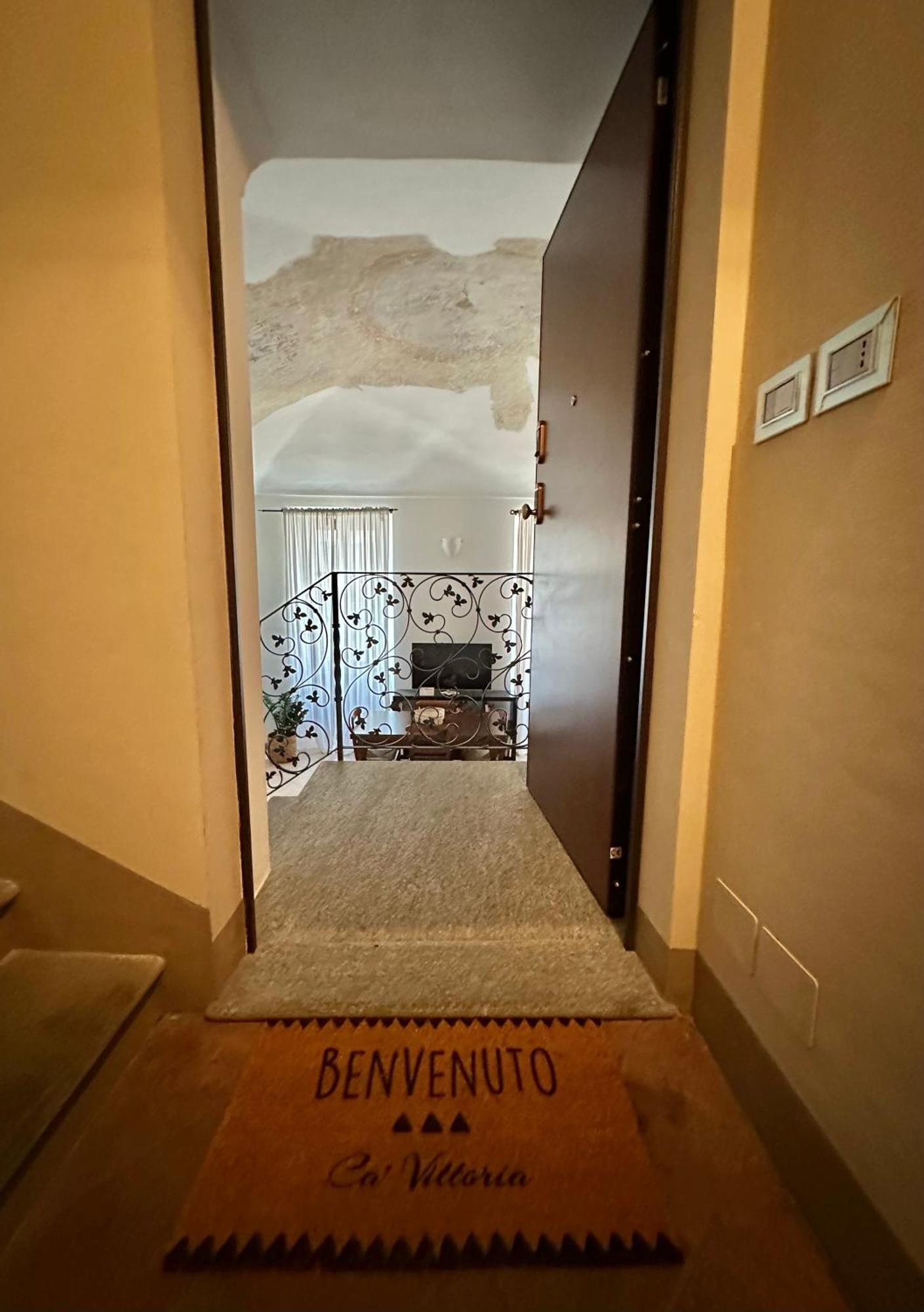 Le Tre Ca', Ca' Cecilia, Ca' Nina, Ca' Vittoria Apartment Асти Екстериор снимка
