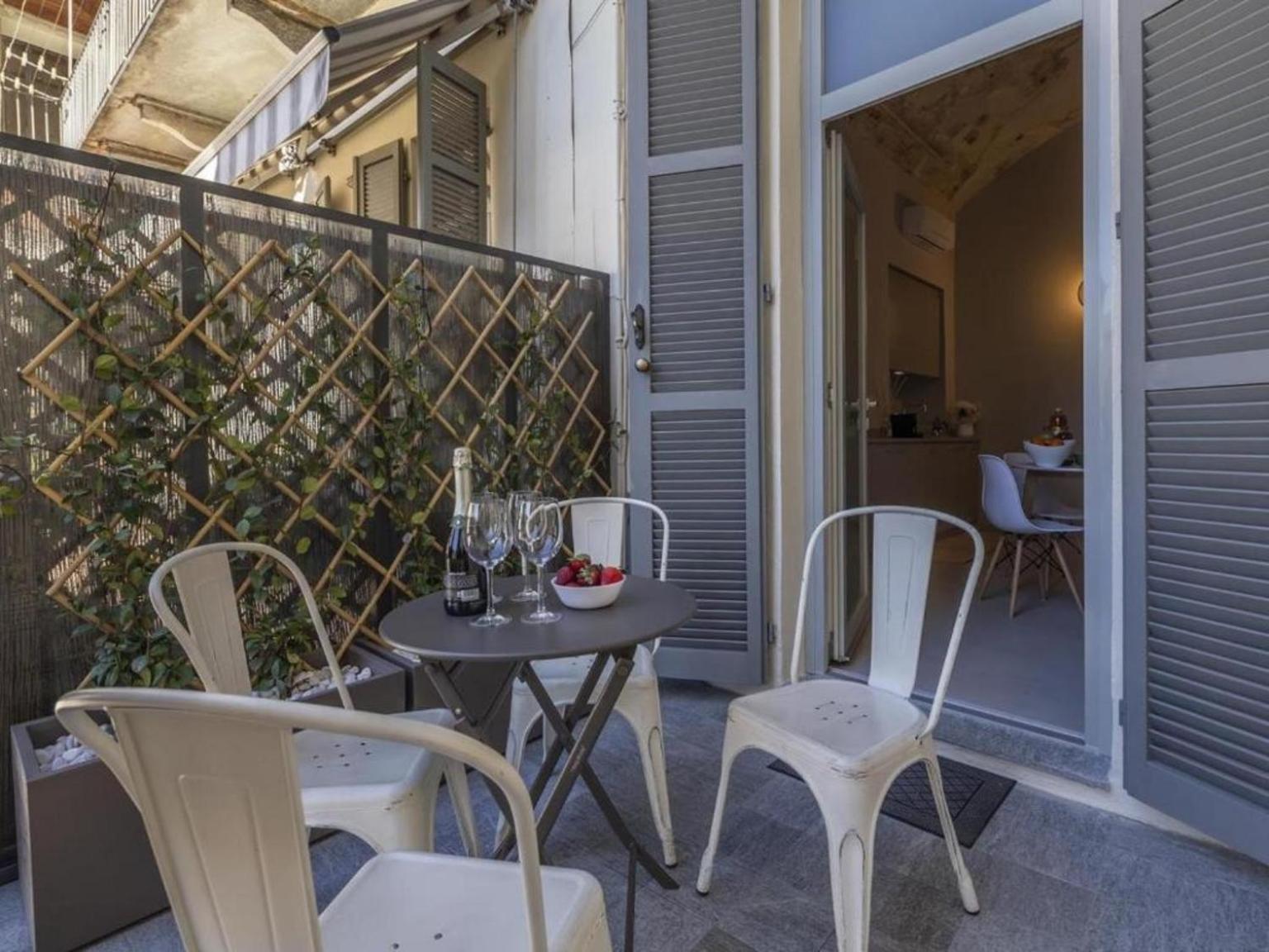 Le Tre Ca', Ca' Cecilia, Ca' Nina, Ca' Vittoria Apartment Асти Екстериор снимка